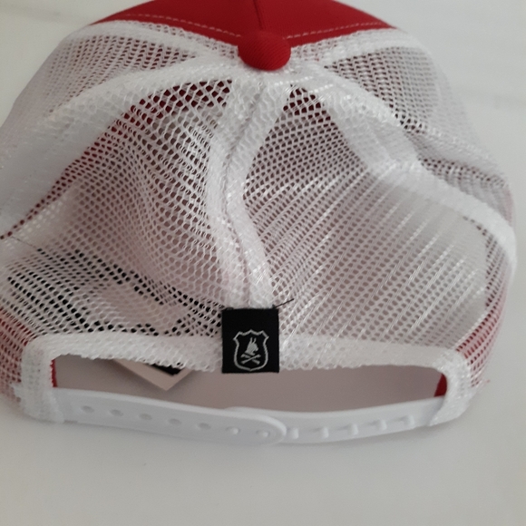 Nick Graham Red Sport Bibbed Cap Hat - Picture 3 of 3